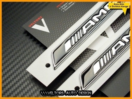 Mercedes AMG Yan Çamurluk Logo Amblem Seti