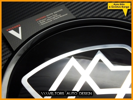 Mercedes MAYBACH Siyah Ön Izgara MAYBACH Logo Amblem
