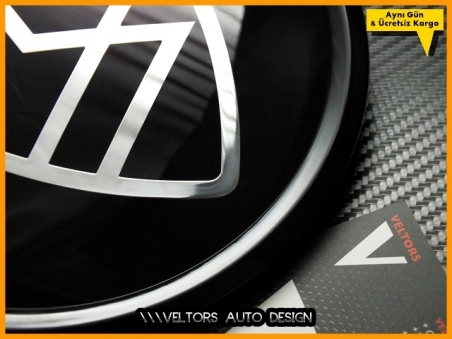 Mercedes MAYBACH Siyah Ön Izgara MAYBACH Logo Amblem