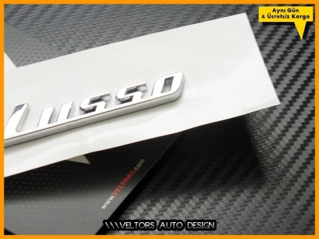 Maserati Granlusso Yan Yazı Granlusso Logo Amblem