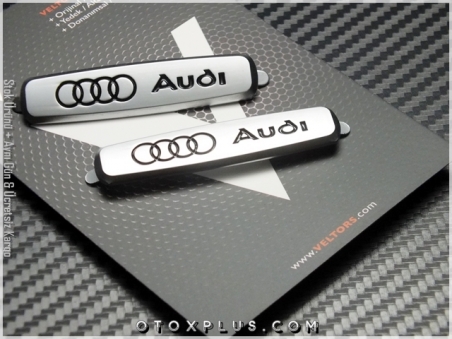 Audi Koltuk Döşeme Logo Amblem Seti
