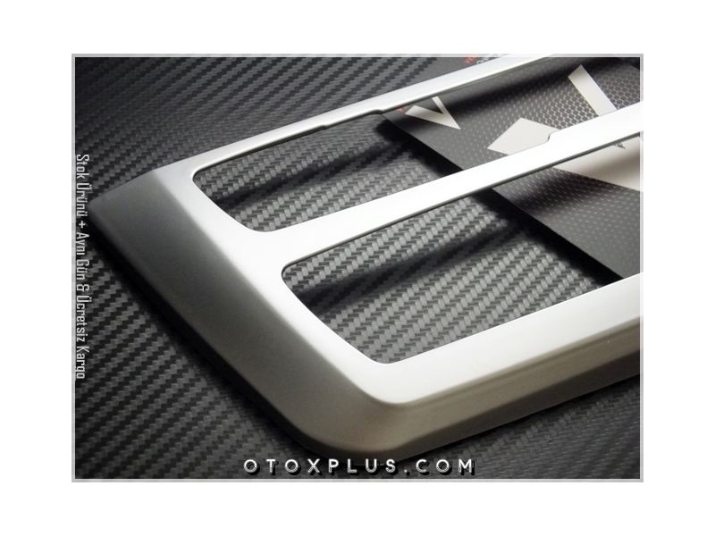 BMW F30 F32 F34 GT Serisi Radyo Kokpit Kontrol Unite Çerçevesi BMW F30 F32 F34 GT Serisi Radyo Kokpit Kontrol Unite Çerçevesi