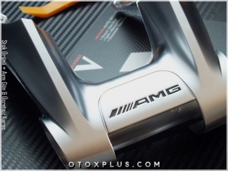 Mercedes AMG Direksiyon Köprü Eki Yazı Logo Amblem