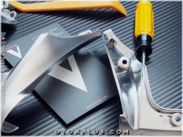 Mercedes AMG Direksiyon Köprü Eki Yazı Logo Amblem