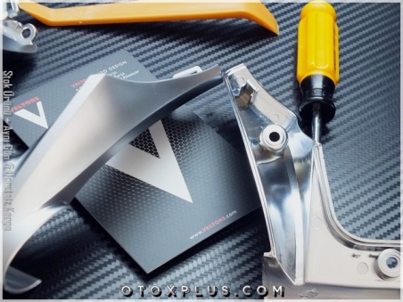 Mercedes AMG Direksiyon Köprü Eki Yazı Logo Amblem