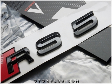 Audi A5 Serisi Glossy Black / Parlak Siyah RS5 Bagaj Yazı logo Amblem