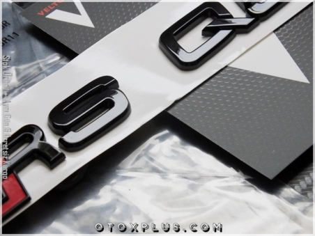 Audi Q5 Black / Siyah RSQ5 Bagaj Yazı logo Amblem