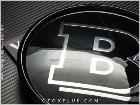 Mercedes BRABUS Ön Izgara Brabus Logo Amblem
