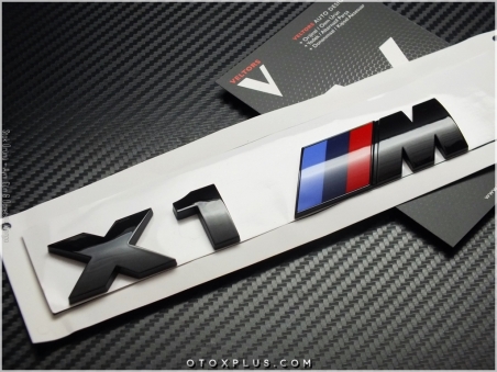 BMW X1 Serisi Glossy Black / Parlak Siyah M X1 Bagaj Yazı Logo Amblem