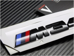 BMW Black / Siyah M 340 i / M340 i Bagaj Yazı Logo Amblem BMW Black / Siyah M 340 i / M340 i Bagaj Yazı Logo Amblem