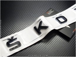 Skoda Yeni Nesil Parlak Siyah / Piano Black Skoda Bagaj Yazı Logo