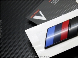 BMW Glossy Black / Parlak Siyah M6 Bagaj Yazı Logo Amblem