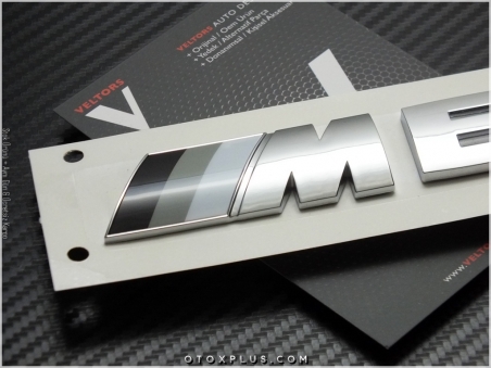 BMW Gri Siyah Beyaz M6 Bagaj Yazı Logo Amblem