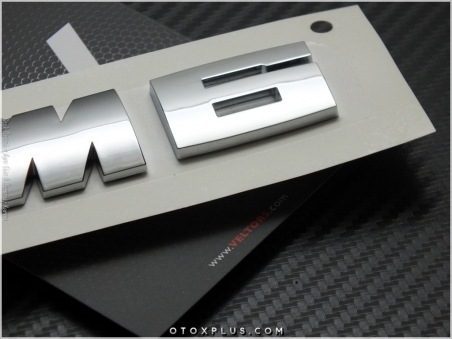 BMW Gri Siyah Beyaz M6 Bagaj Yazı Logo Amblem