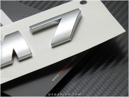 BMW Gri Siyah Beyaz M7 Bagaj Yazı Logo Amblem