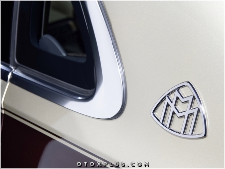Mercedes MAYBACH Yan Logo Amblem Seti