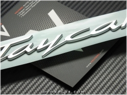 Porsche Taycan Bagaj Yazı Logo Amblem