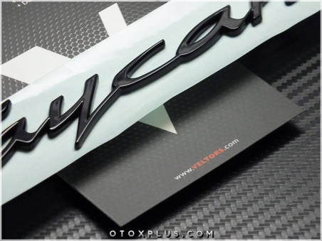 Porsche Taycan Bagaj Yazı Logo Amblem