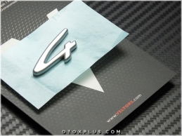 Porsche Taycan 4 Bagaj Yazı Logo Amblem