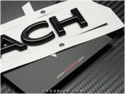 Mercedes Piano Black / Parlak Siyah MAYBACH Logo Amblem