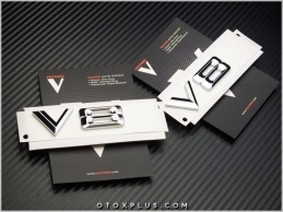 BMW V8 Araç Yan V8 Logo Amblem Seti