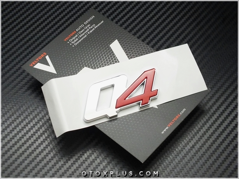 Maserati Q4 Bagaj Yazı Q4 Logo Amblem