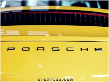 Porsche Araç Bagaj Yazı PORSCHE Logo Amblem