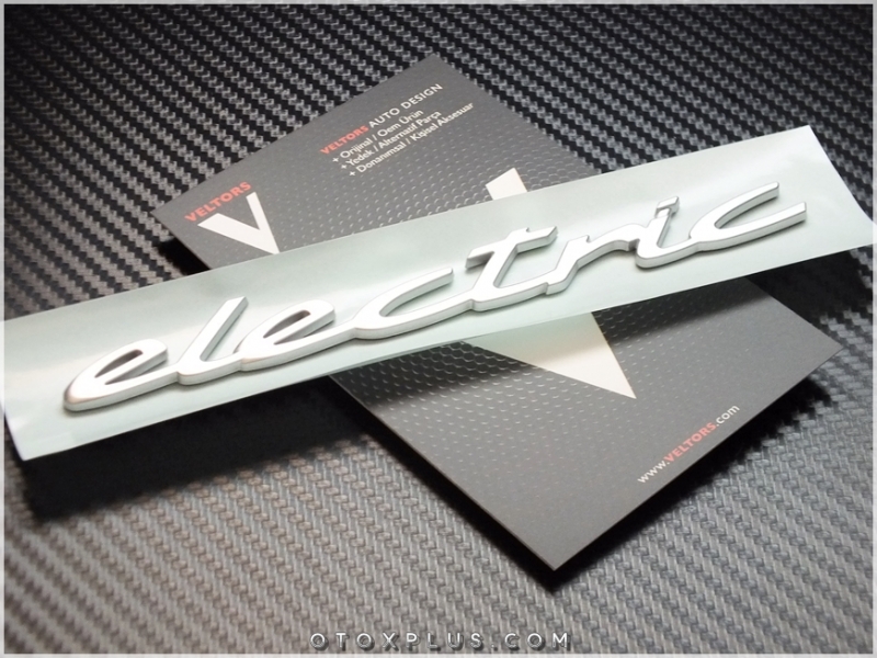 Porsche Taycan Electric Yan Yazı electric Logo Amblem