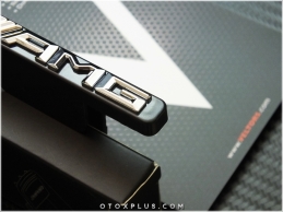 Mercedes AMG GTR Ön Izgara AMG Logo Amblem Mercedes AMG GTR Ön Izgara AMG Logo Amblem