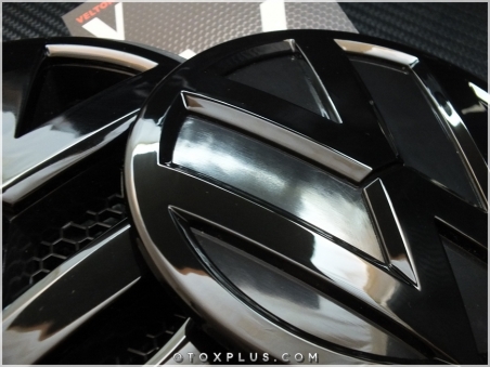 VW Transporter T5 Piano Black Ön Izgara Bagaj Logo Amblem