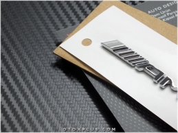 Mercedes Yeni Nesil Konsol Kokpit AMG Yazı Logo Amblem