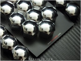 Mercedes Kromaj / Parlak Krom Jant Bijon Kapak Seti