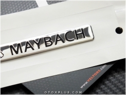 Mercedes Kokpit Torpido Konsol MAYBACH Logo Amblem