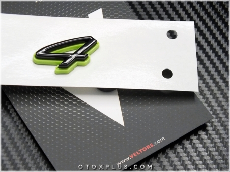 Porsche 4 Bagaj Yazı 4 Logo Amblem
