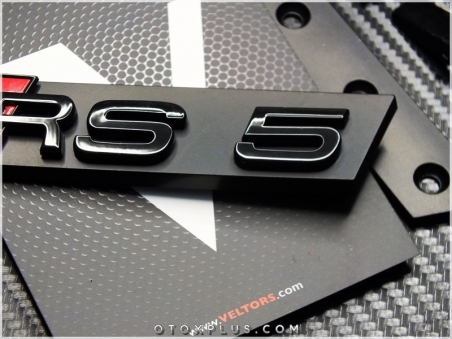 Audi A5 Black / Siyah RS5 Ön Izgara Logo Amblem Seti