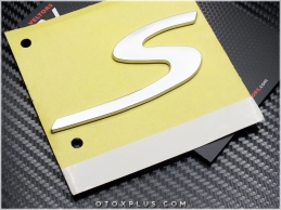Porsche Gri S Bagaj Yazı Logo Amblem