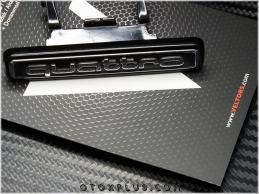 Audi Q5 / SQ5 Quattro Ön Izgara Logo Amblem