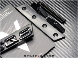Audi Black / Siyah Q8 RSQ8 / RS Q8 Ön Izgara Logo Amblem Seti