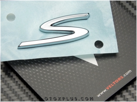 Porsche Taycan S Bagaj Yazı Taycan S Logo Amblem