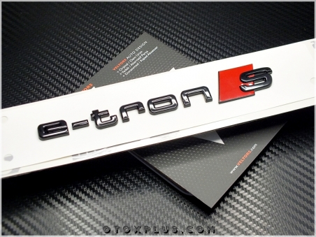 Audi e-tron S Bagaj Yazı e-tron S Logo Amblem