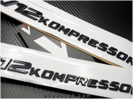 Mercedes Black / Siyah V12 Kompressor Yan Logo Amblem Seti