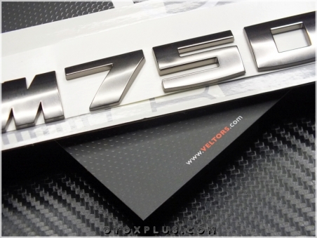 BMW Koyu Gri M 750i / M 750 i Bagaj Yazı Logo Amblem
