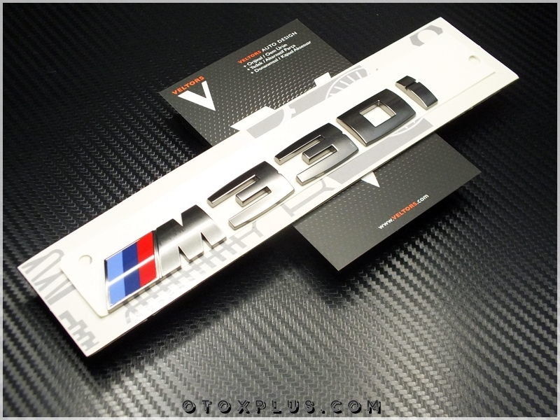 BMW Koyu Gri M 330i / M 330 i Bagaj Yazı Logo Amblem BMW Koyu Gri M 330i / M 330 i Bagaj Yazı Logo Amblem
