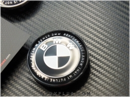 BMW Siyah 50. Yıl Siyah Beyaz Jant Göbeği Jant Göbek Kapak Seti BMW Siyah 50. Yıl Siyah Beyaz Jant Göbeği Jant Göbek Kapak Seti