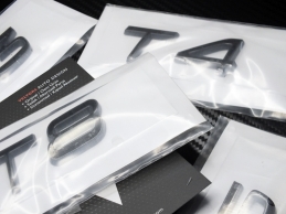 Volvo Glossy Black / Parlak Siyah B6 Bagaj Yazı Logo Amblem