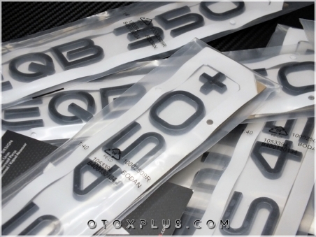 Mercedes EQA / EQB / EQC / EQE / EQS Black / Siyah Yazı Logo Amblem