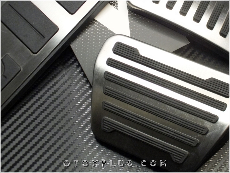 Land Rover Discovery 5 Otomatik Pedal Seti