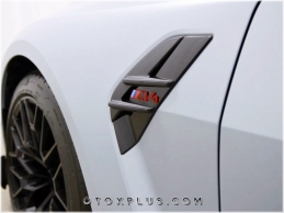 BMW M4 CSL M4 Çamurluk Logo Amblem