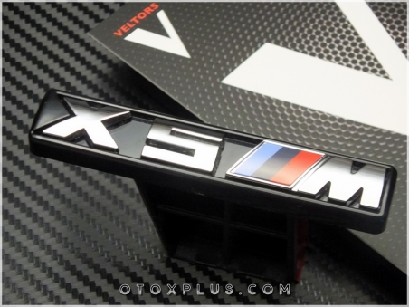 BMW Izgara X5 M Logo Amblem