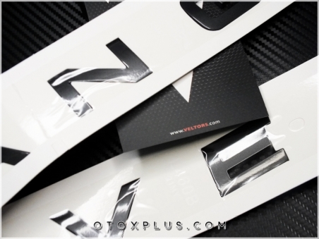 Range Rover Koyu Gri Velar Kaput Logo Amblem Seti